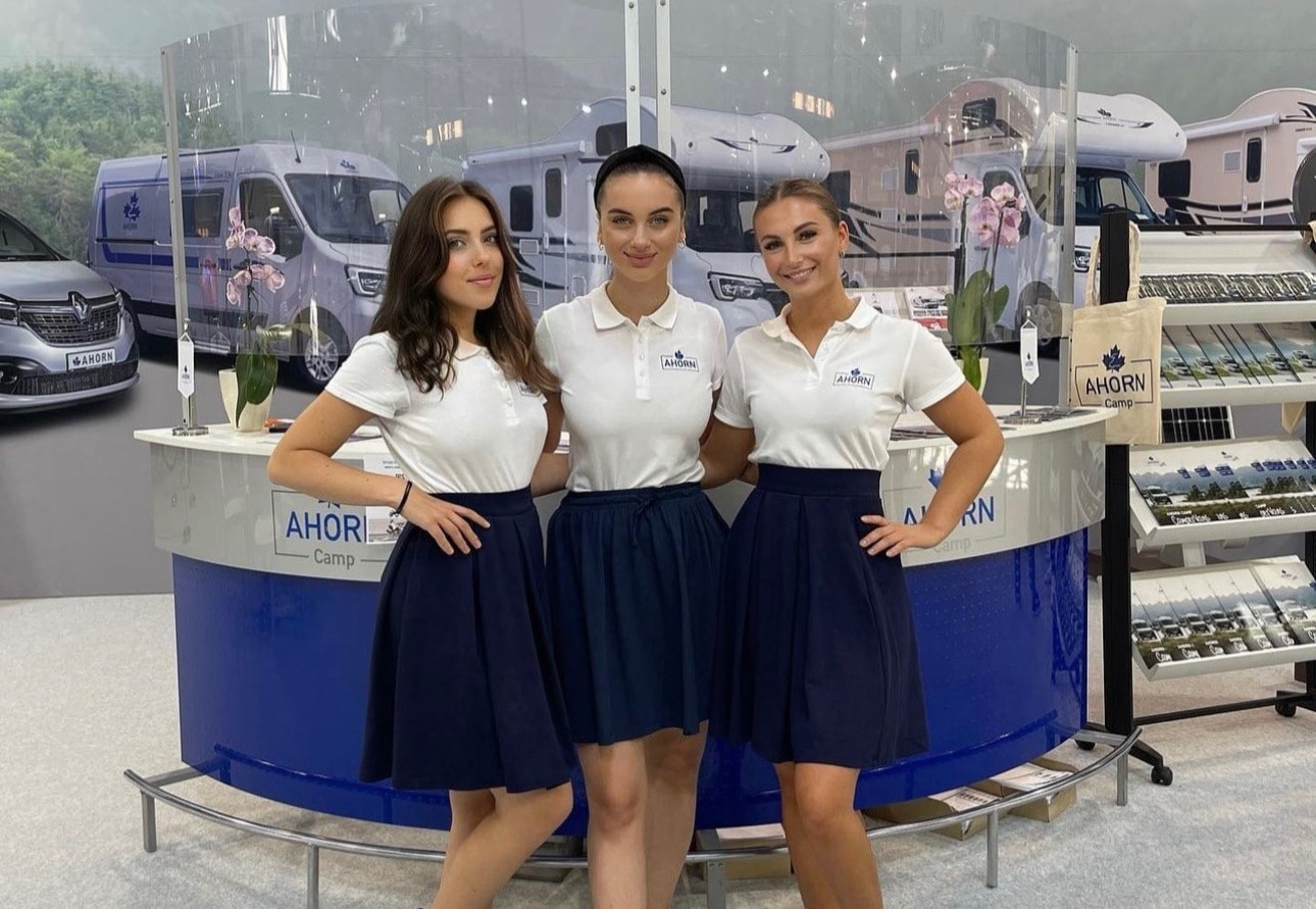 Strahlende Haut, egal wo: Hautpflege-Tipps für Herbst- und Winter-Jobs.