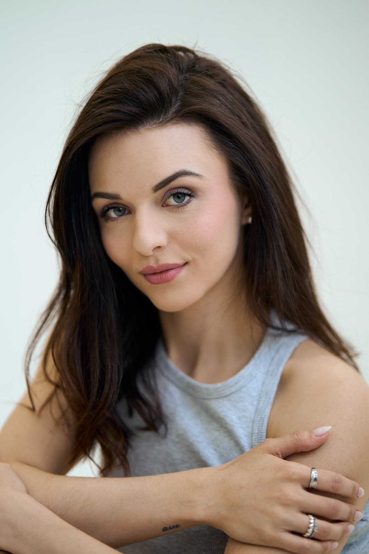 Elina R.