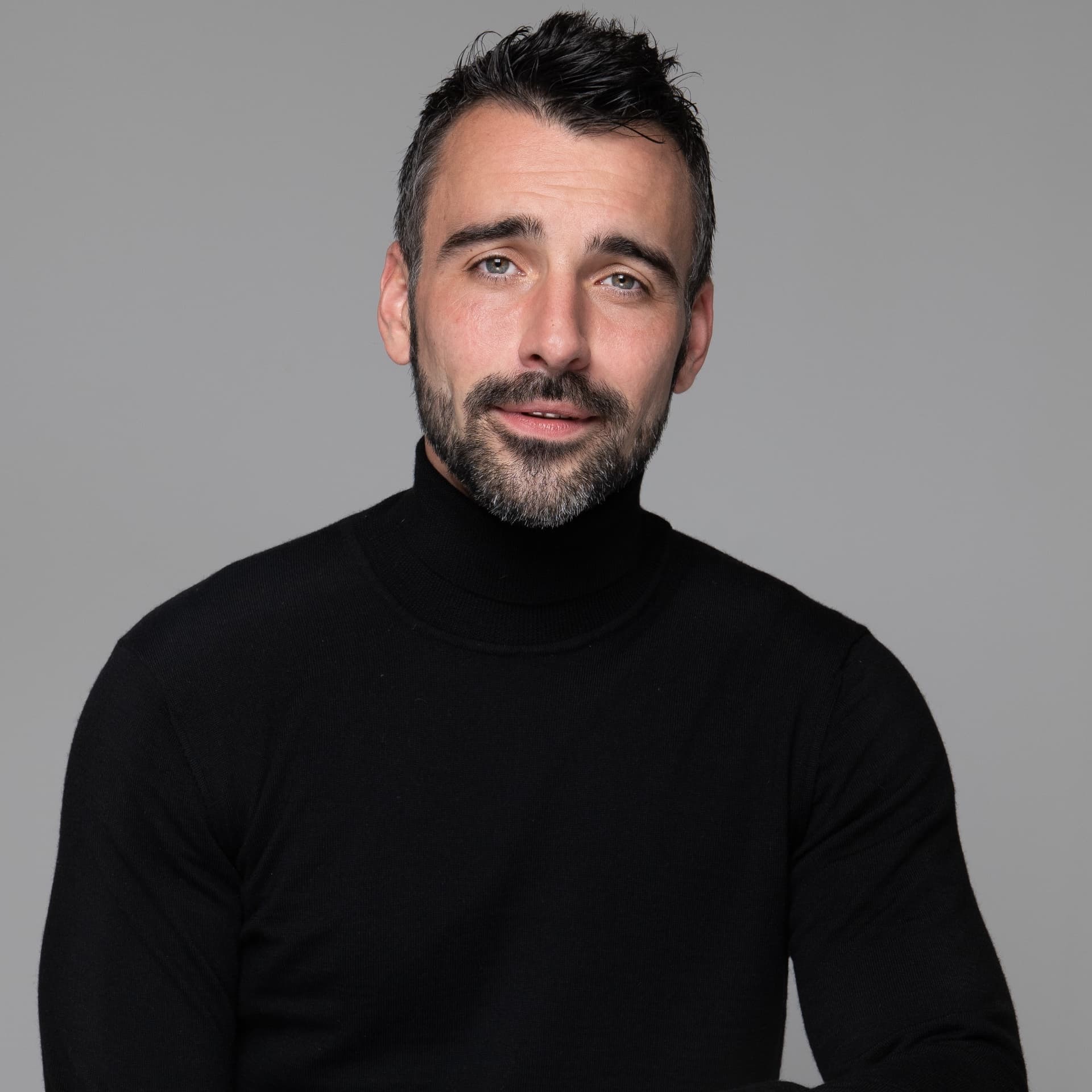 Constantin R.