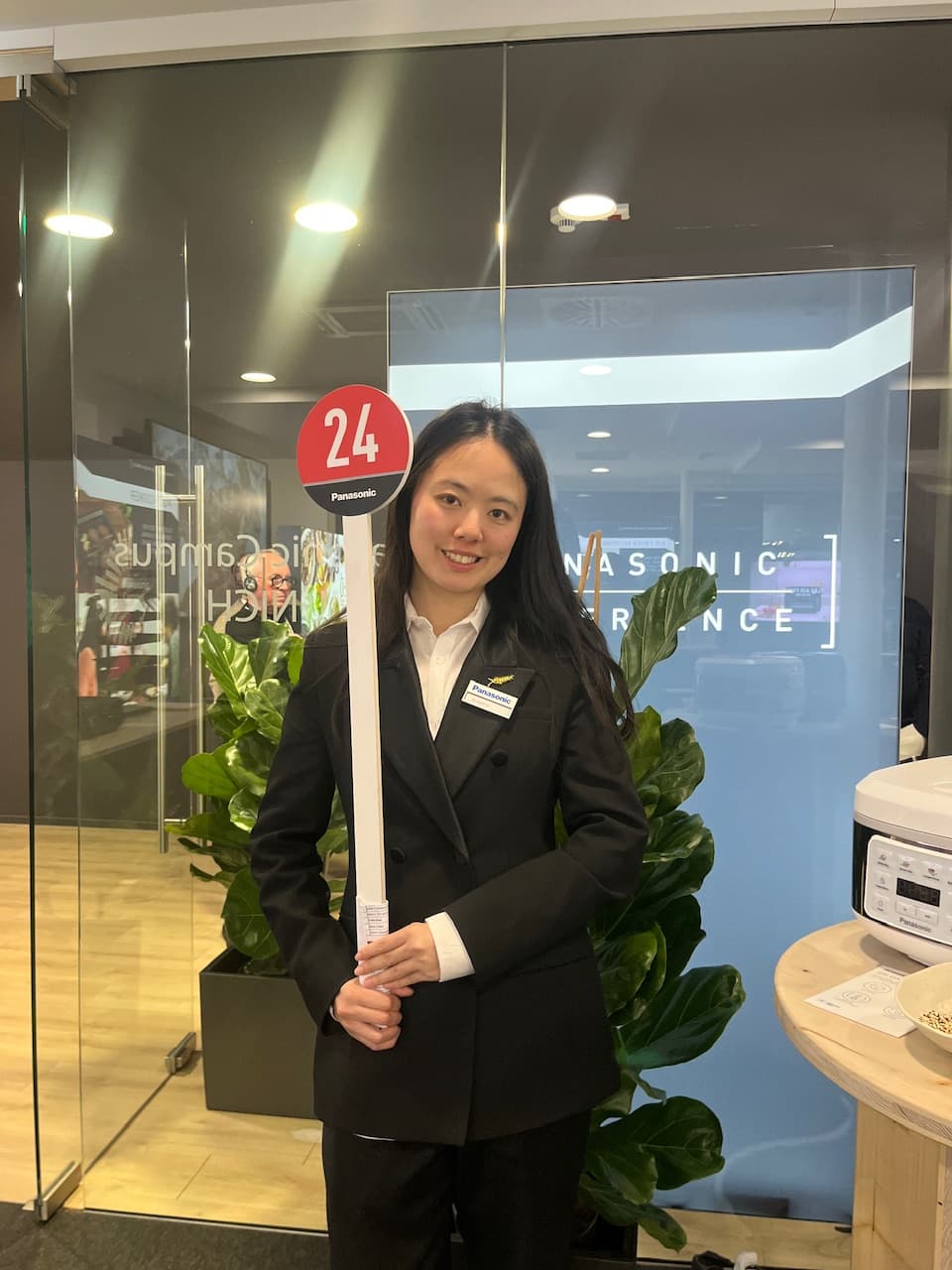Xueyan L. – Business-Foto 3